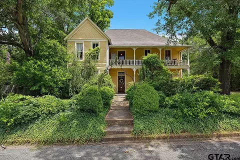 502 E Montgomery, Crockett, TX 75835