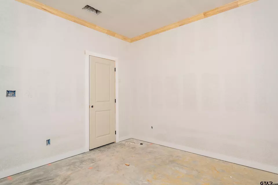 Bedroom - 5055 County Road 3802, Bullard, TX 75757 photo 4 of 7