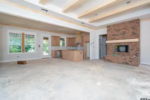 Living - 5055 County Road 3802, Bullard, TX 75757 photo 1 of 2