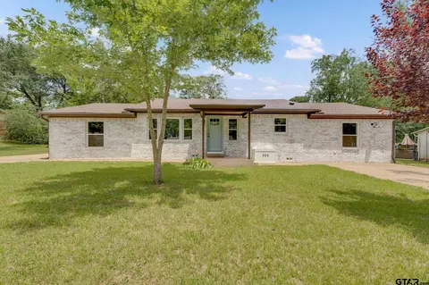 304 Hanks St, Whitehouse, TX 75791