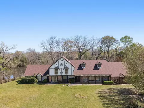 12251 Fm 16 E, Winona, TX 75792