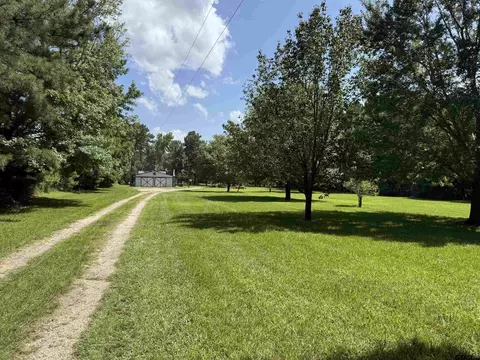 18281 Cr 1108, Flint, TX 75762