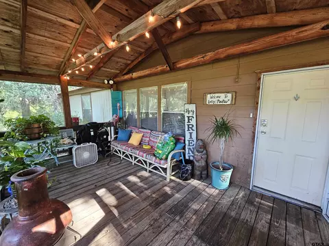 10726 Cr 384, Tyler, TX 75708