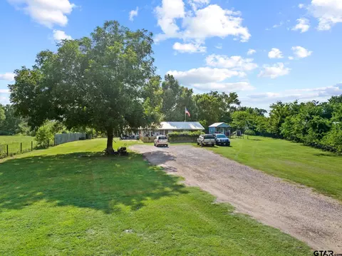 2084 Fm 21, Pittsburg, TX 75686 photo 3