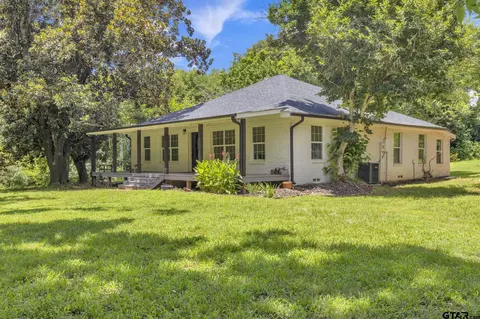 4724 County Road 3305, Jacksonville, TX 75766