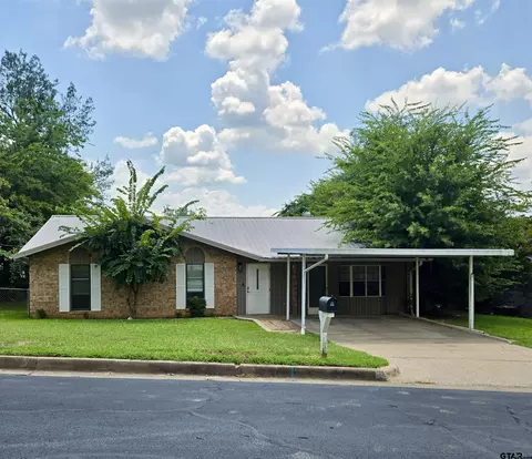 1516 Bowie Dr, Tyler, TX 75701