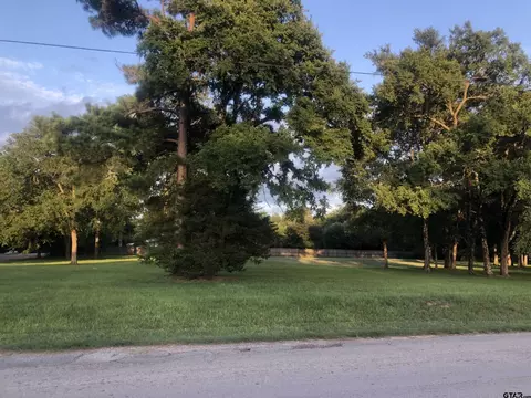 124 White St, Rusk, TX 75785
