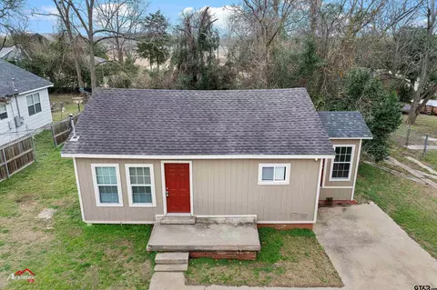 109 W Ward, Overton, TX 75684