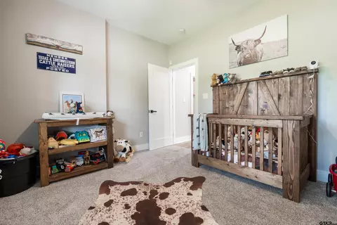Bedroom - 110 E Post Oak, Frankston, TX 75763 photo 2 of 7