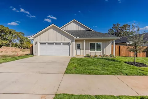 655 League St, Sulphur Springs, TX 75482