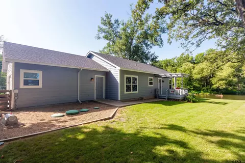 415 Trails End, Murchison, TX 75778 photo 2