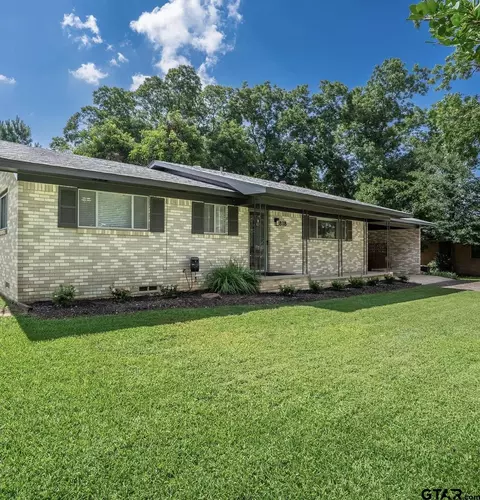 818 Leftwich, Mount Vernon, TX 75457