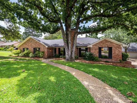 6019 Redcoat Ln, Tyler, TX 75703
