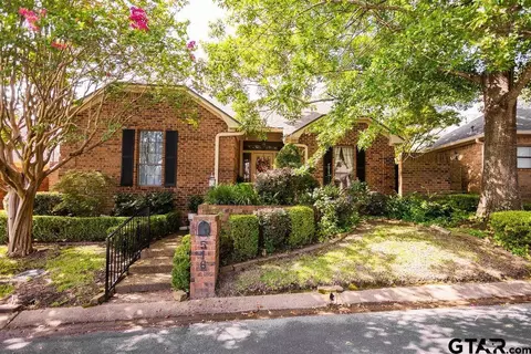 516 Hyde Park Dr, Tyler, TX 75701