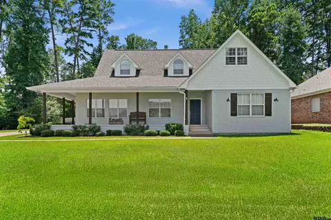 305 Robinwood Dr, Whitehouse, TX 75791
