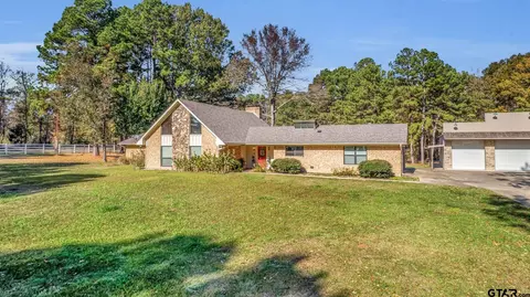829 Meador Rd, Kilgore, TX 75662