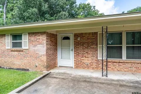 209 Beach St, Jacksonville, TX 75766
