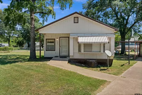 136 Palisade Dr, Gun Barrel City, TX 75156