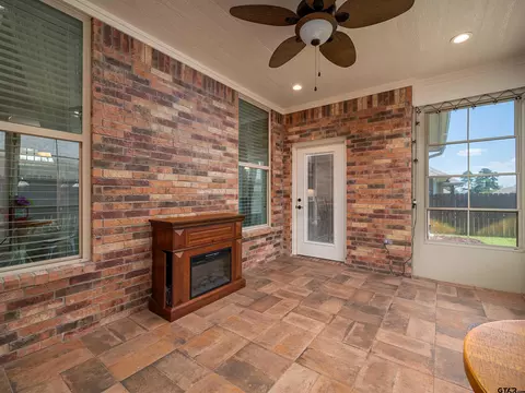 Exterior - 5934 Havens Trl, Tyler, TX 75707 photo 3 of 8