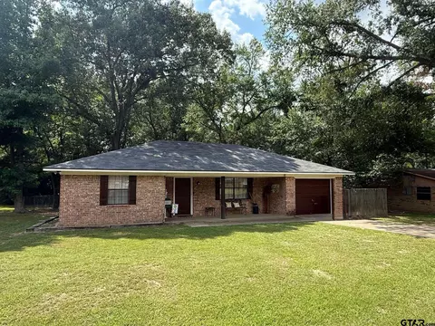 223 Elmwood, Jacksonville, TX 75766