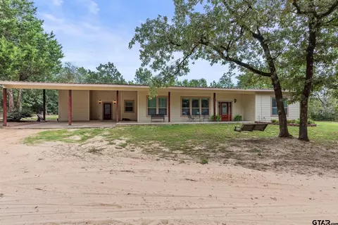 1240 Blossom Ln, Athens, TX 75751