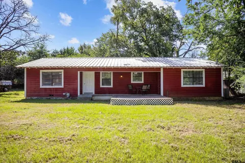 338 Reeder St, Buffalo, TX 75831