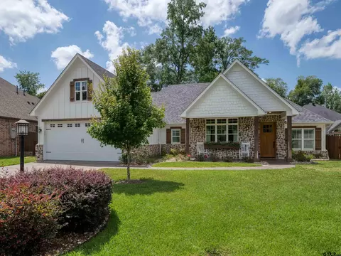 742 Copper Creek Cv, Tyler, TX 75703