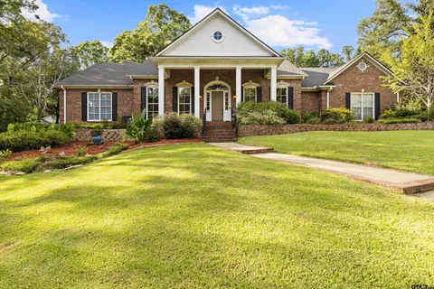 3201 Crenshaw St, Longview, TX 75605