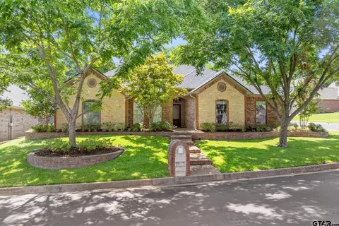 5603 Thomas Nelson Dr, Tyler, TX 75707