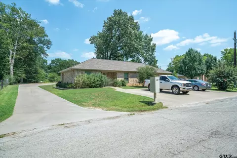 202 Chestnut Dr, Van, TX 75790 photo 2