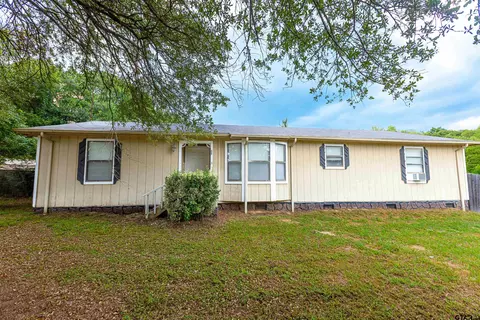 6971 State Hwy 11 W, Pittsburg, TX 75686