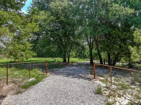 25818 Cr 462, Mineola, TX 75773