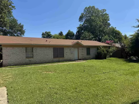 2318 Mckenzie Dr, Tyler, TX 75701