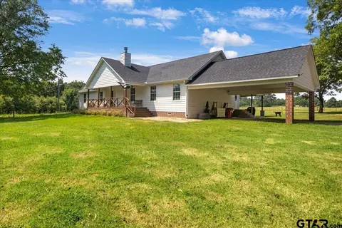 4650 S Fm 3310, Henderson, TX 75654