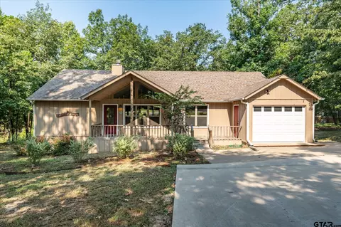 735 Wildwood Trl, Holly Lake Ranch, TX 75765