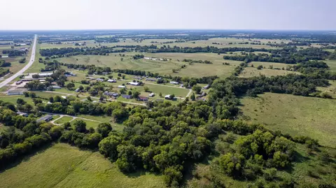 338 Roberts Rd, Point, TX 75472 photo 12