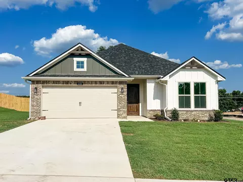 1436 Allison Ln, Lindale, TX 75771