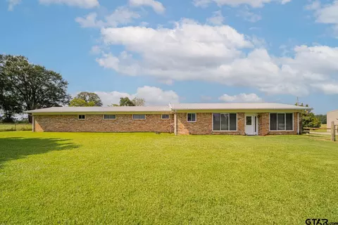 83 Private Road 4449, Avery, TX 75554