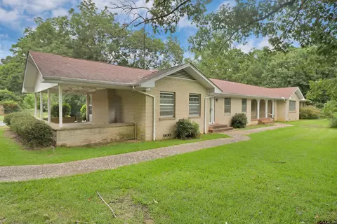 17645 E Us Hwy 84, Rusk, TX 75785