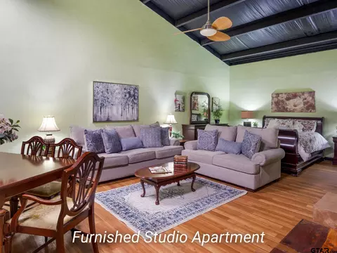 521 E Front St, Hawkins, TX 75765