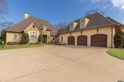 4361 Hogan Dr, Tyler, TX 75709