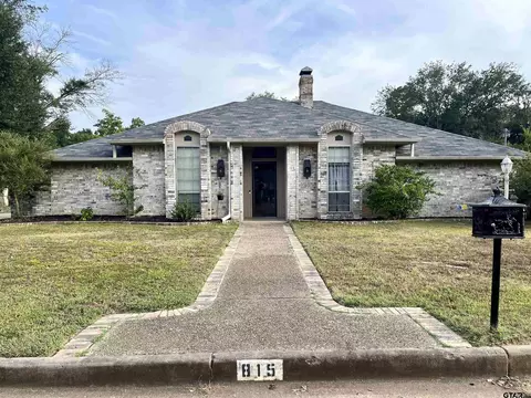 815 Willow Crk, Jacksonville, TX 75766