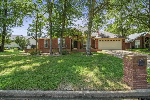 11213 Chasewood Dr, Tyler, TX 75703