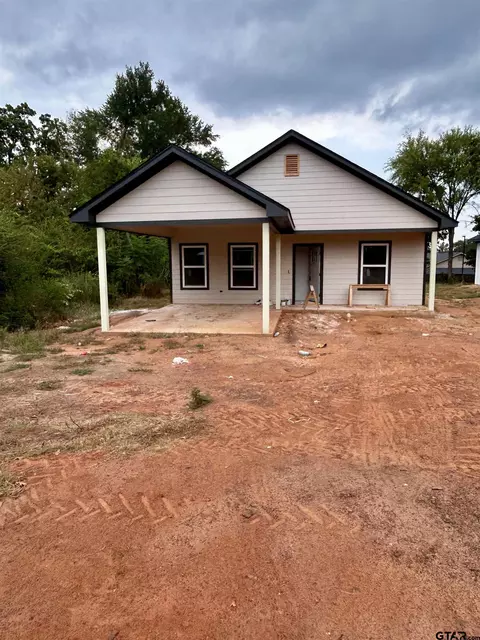 616 Oak St, Longview, TX 75605