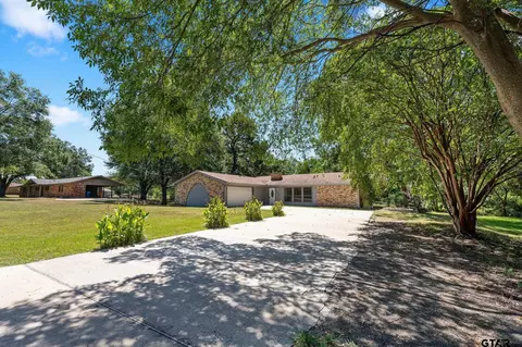 4004 Mark Ln, Mount Pleasant, TX 75455