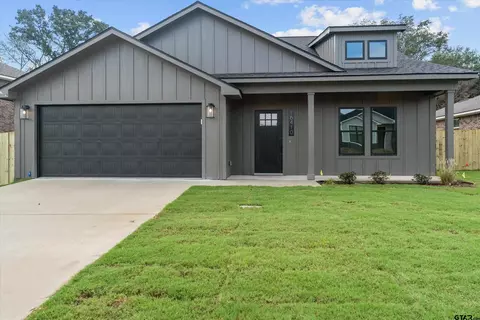 16410 Crossing Cir, Lindale, TX 75771