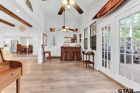 214 E Hideaway Ln E, Hideaway, TX 75771 photo 11