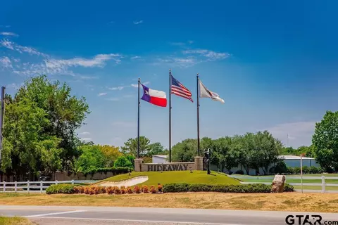 214 E Hideaway Ln E, Hideaway, TX 75771 photo 44