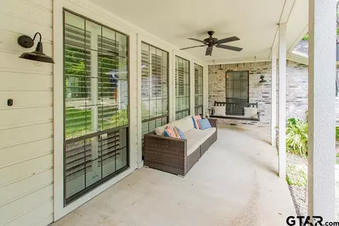 214 E Hideaway Ln E, Hideaway, TX 75771 photo 6