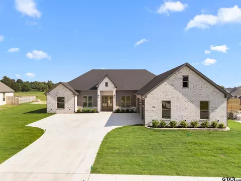 11429 Zoe Cir, Flint, TX 75762
